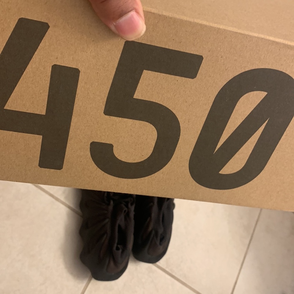 I’m selling my Industry GIFT YEEZY 450 rare sneakers worn 1x new condition - Picture 4 of 6
